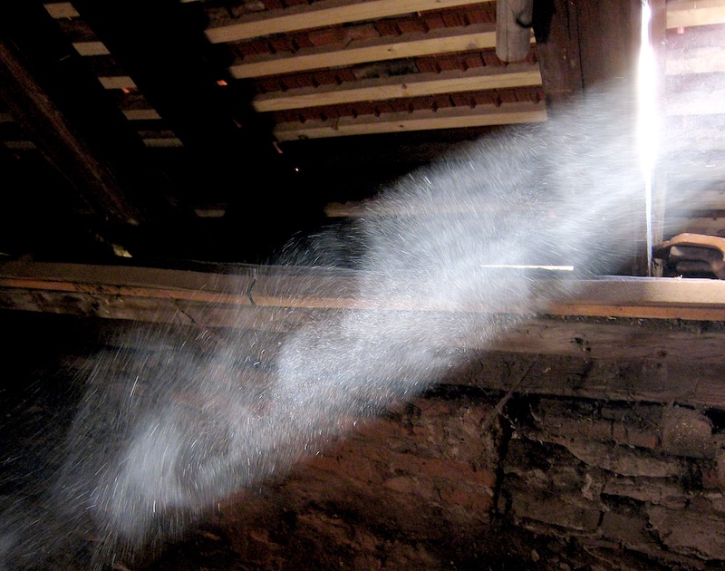 Figure 1: Dust particles "dancing" in a ray of light.
